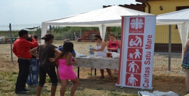 Suc de fructe şi activităţi pentru copii la Turulung